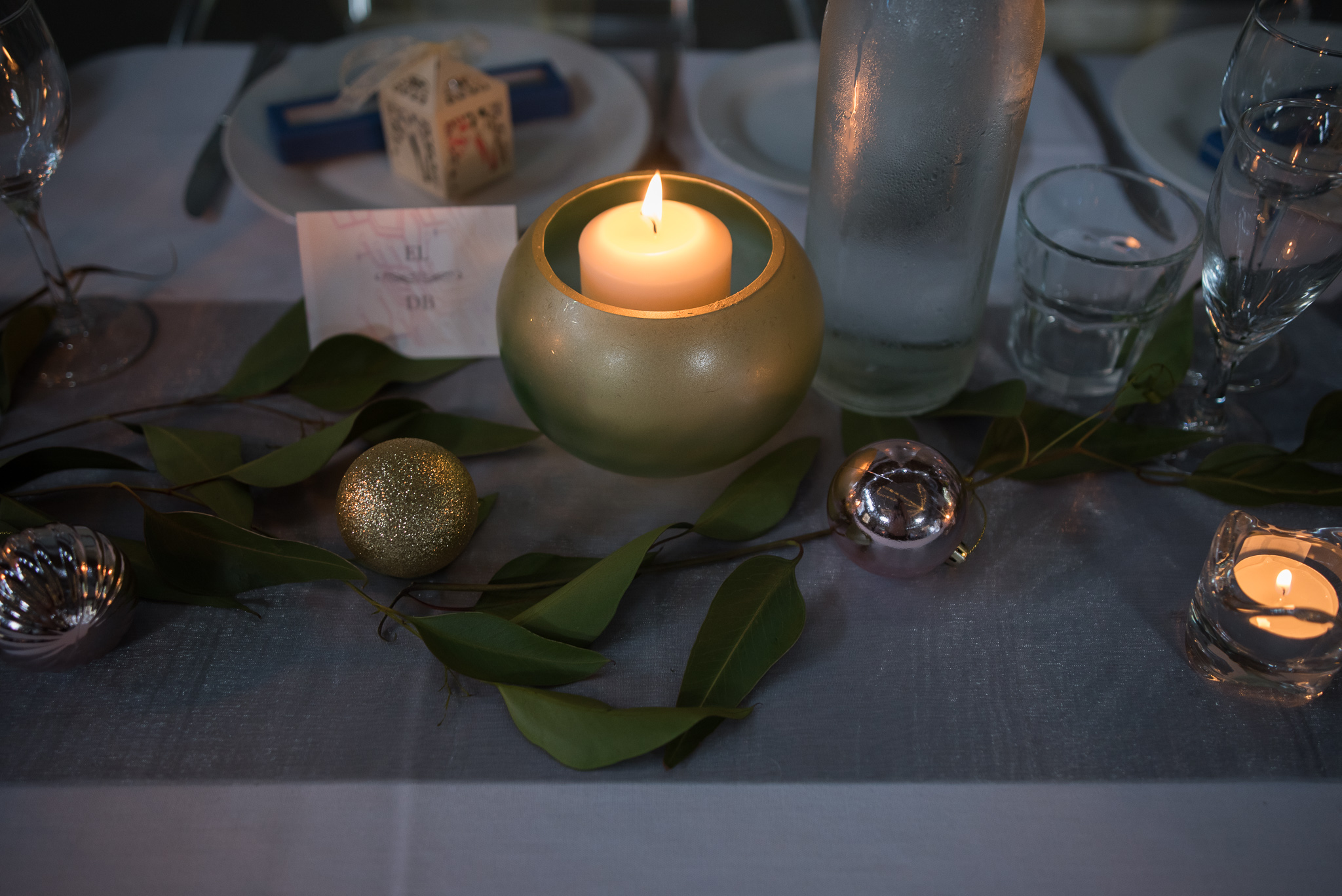 Bridal table details of lit candle