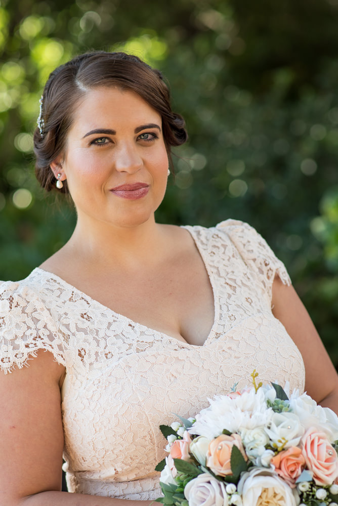 Close up of bride at Queens gardens